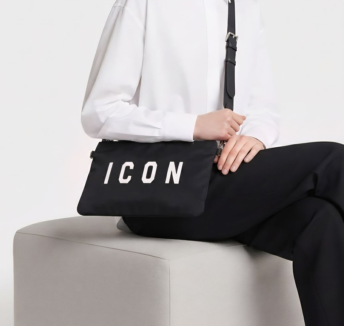 POCHETTE UNISEX ICON ICBE34AS28 NEON BLACK