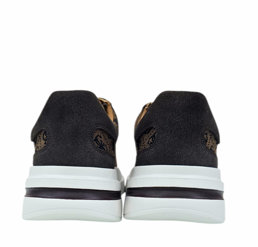 FMJEBAFAL12 BROWN - Scarpe - Guess