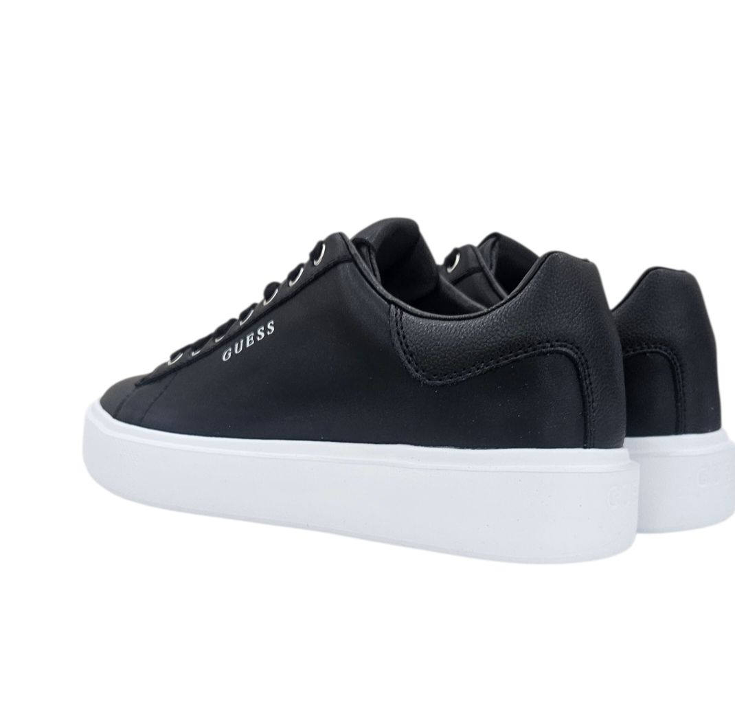 FMJAVILEA12 BLACK - Scarpe - Guess