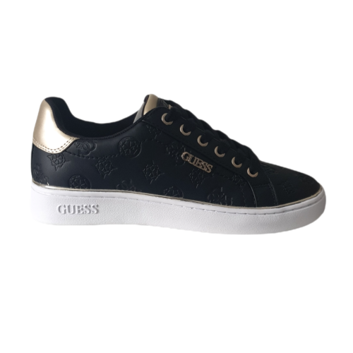Sneakers GUESS